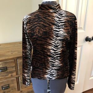 SML Sport Velour Animal Print Short Top XL